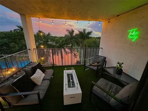 6190 Woodlands Boulevard Tamarac FL 33319