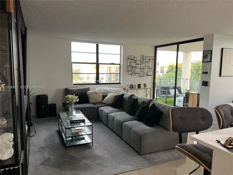 6190 Woodlands Boulevard Tamarac FL 33319