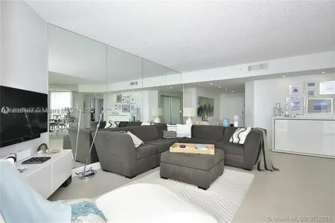 17375 Collins Avenue Sunny Isles Beach FL 33160