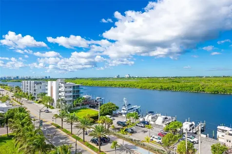 3111 N Ocean Drive Hollywood FL 33019