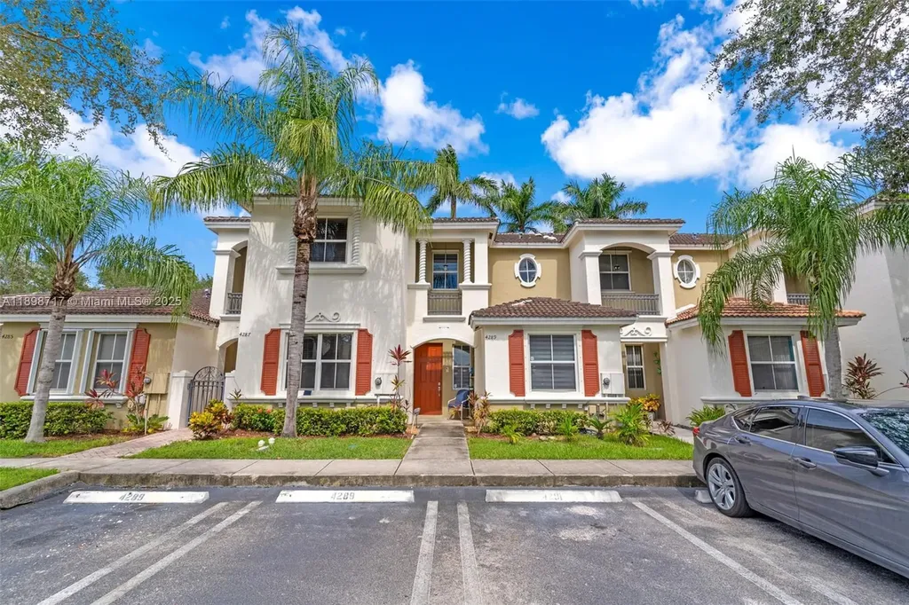 4289 NE 10th Court Homestead FL 33033