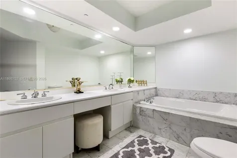 Sunny Isles Beach FL 33160