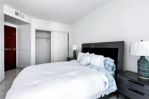 Sunny Isles Beach FL 33160