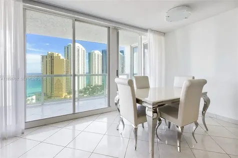 Sunny Isles Beach FL 33160