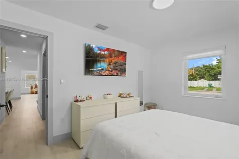 11350 SW 57th Street Miami FL 33173