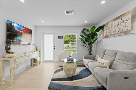11350 SW 57th Street Miami FL 33173