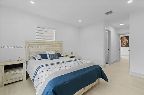 11350 SW 57th Street Miami FL 33173