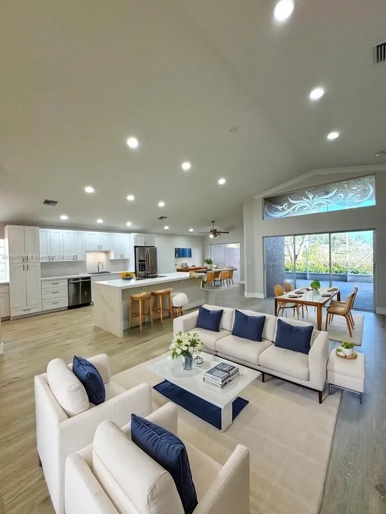 7633 Trapani Lane Boynton Beach FL 33472