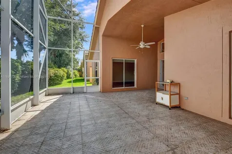 7633 Trapani Lane Boynton Beach FL 33472