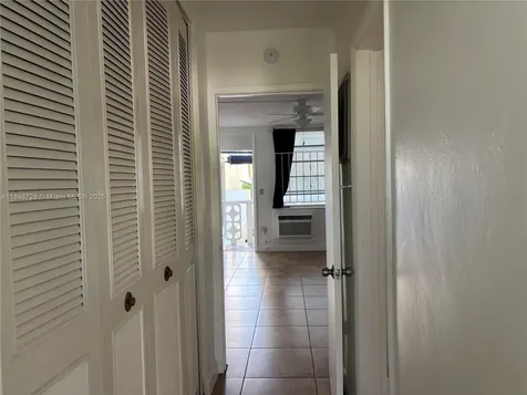 441 Collins Avenue Miami Beach FL 33139