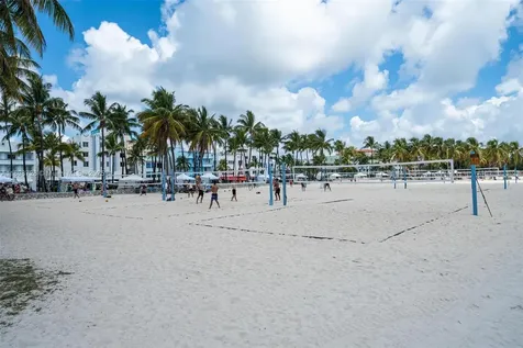 441 Collins Avenue Miami Beach FL 33139