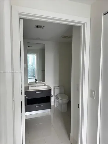 45 SW 9th Street Miami FL 33130