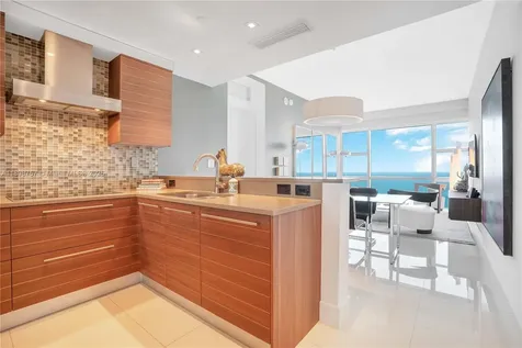 6801 Collins Avenue Miami Beach FL 33141
