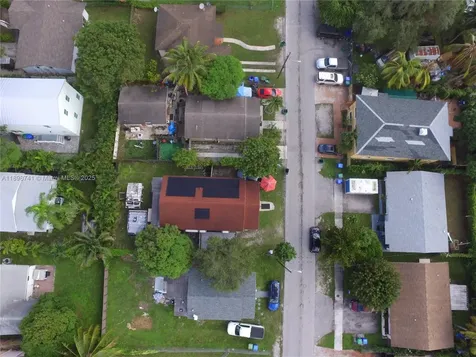 3759 Florida Avenue Miami FL 33133