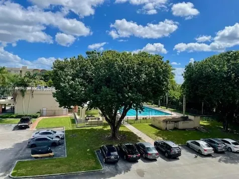 9350 Fontainebleau Boulevard Miami FL 33172