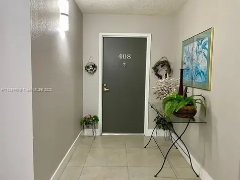 9350 Fontainebleau Boulevard Miami FL 33172