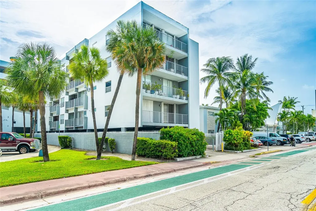 1615 West Avenue Miami Beach FL 33139