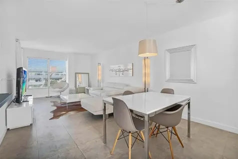 1615 West Avenue Miami Beach FL 33139