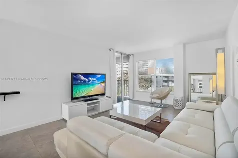 1615 West Avenue Miami Beach FL 33139