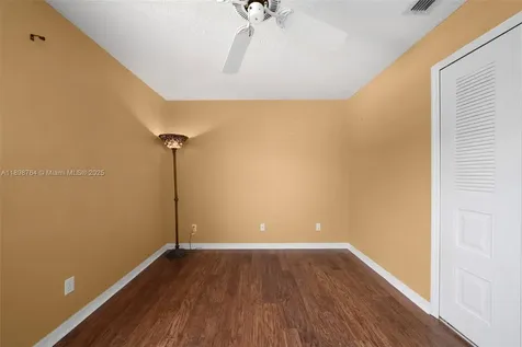 127 Blue Moon Lake Placid FL 33852