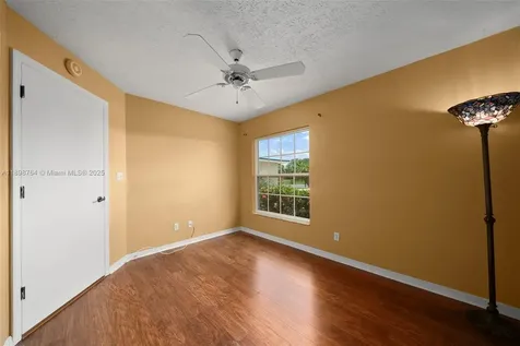 127 Blue Moon Lake Placid FL 33852