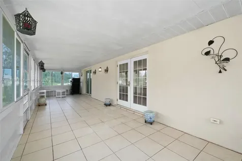 127 Blue Moon Lake Placid FL 33852