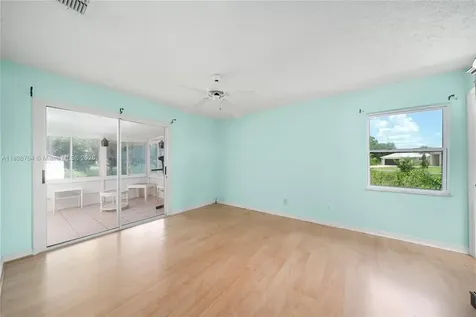 127 Blue Moon Lake Placid FL 33852