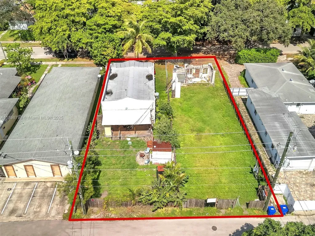 1932 Dewey Street Hollywood FL 33020