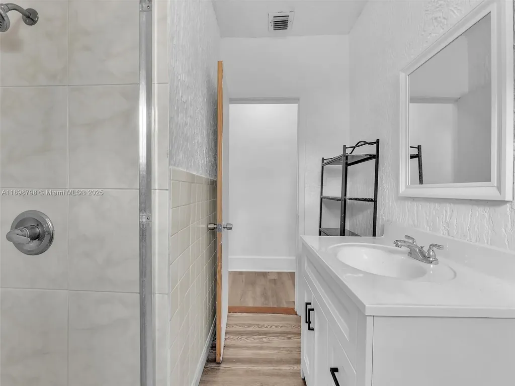 1932 Dewey Street Hollywood FL 33020