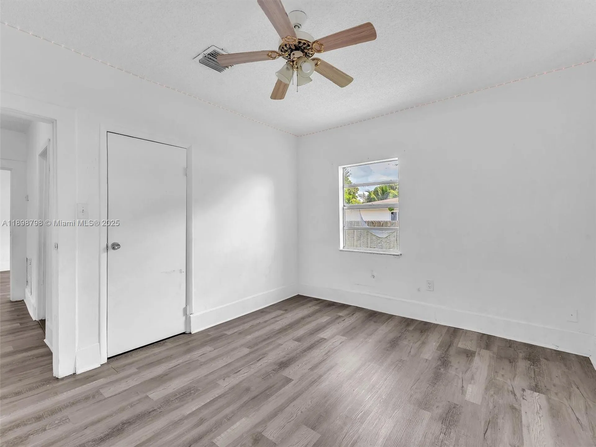 1932 Dewey Street Hollywood FL 33020