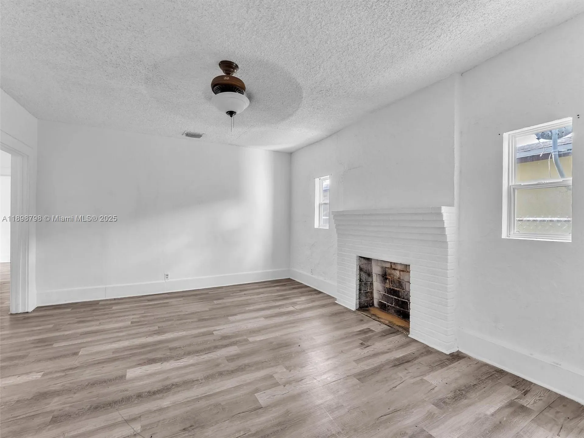 1932 Dewey Street Hollywood FL 33020