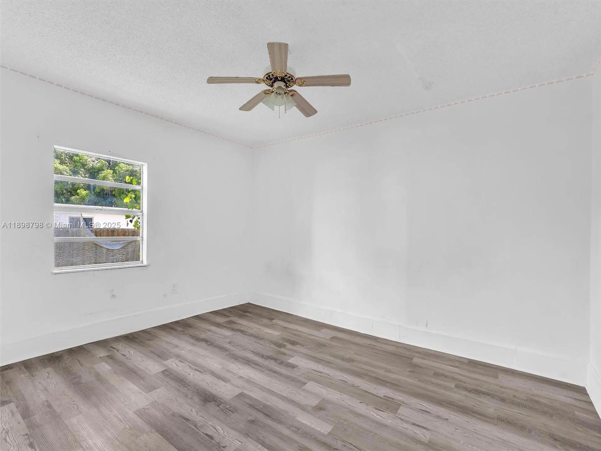 1932 Dewey Street Hollywood FL 33020