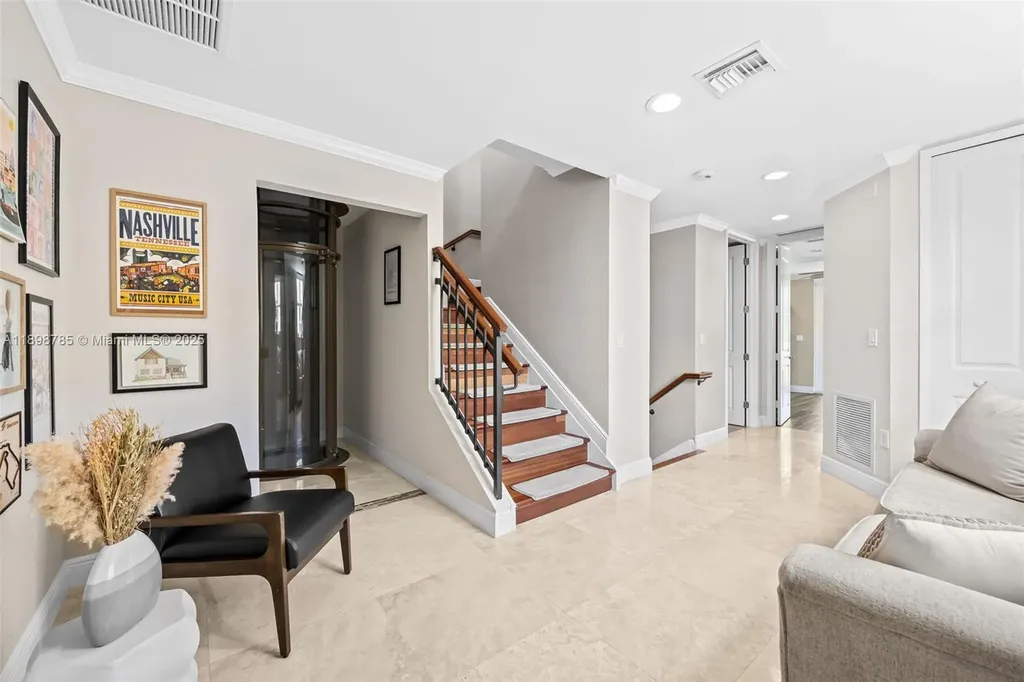 1215 NE 1st Street Fort Lauderdale FL 33301