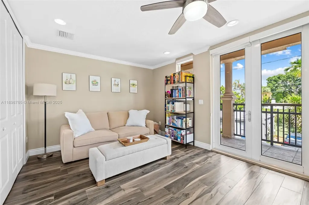 1215 NE 1st Street Fort Lauderdale FL 33301