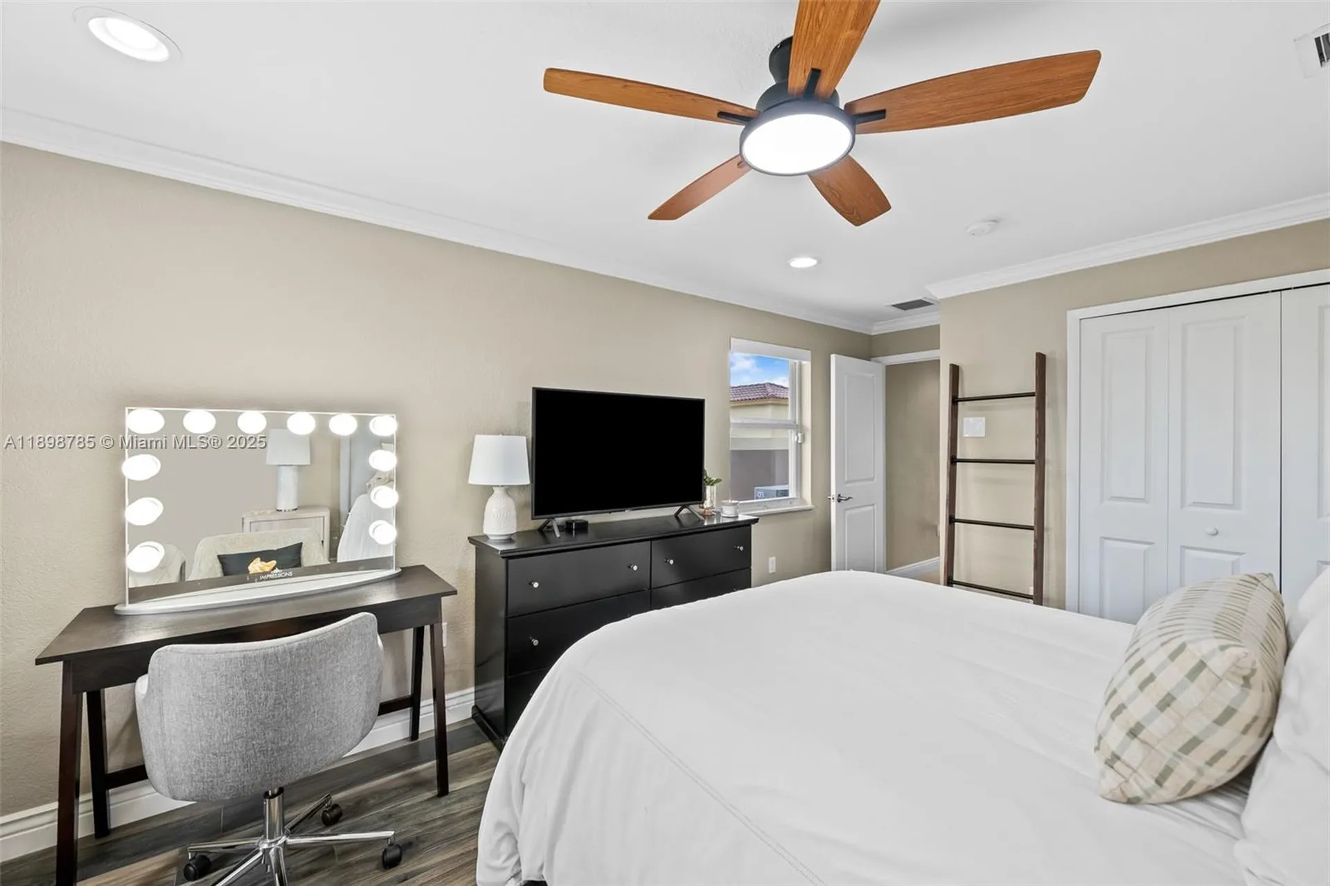 1215 NE 1st Street Fort Lauderdale FL 33301