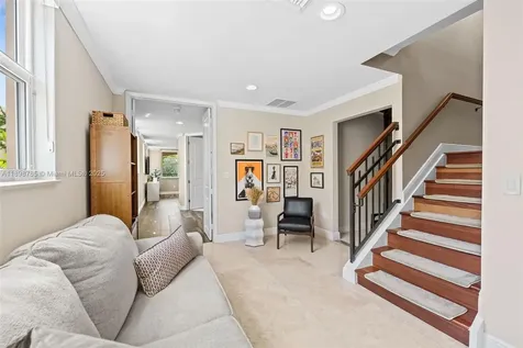 1215 NE 1st Street Fort Lauderdale FL 33301