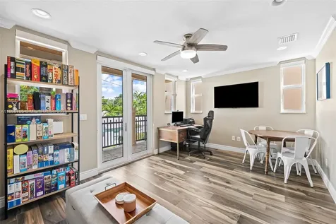 1215 NE 1st Street Fort Lauderdale FL 33301