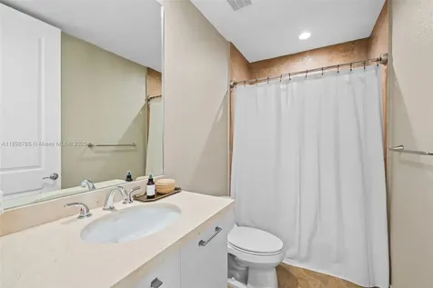 1215 NE 1st Street Fort Lauderdale FL 33301