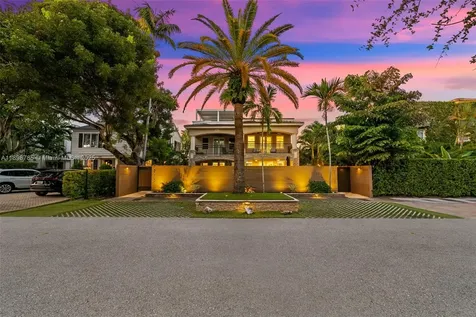 1215 NE 1st Street Fort Lauderdale FL 33301