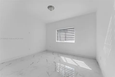 3840 SW 91st Avenue Miami FL 33165