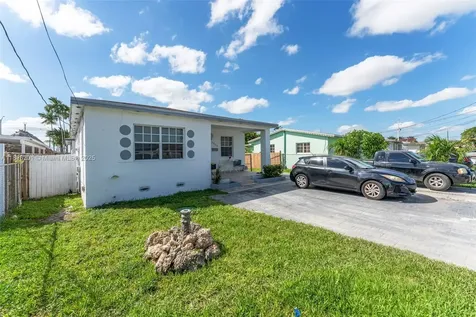 3840 SW 91st Avenue Miami FL 33165