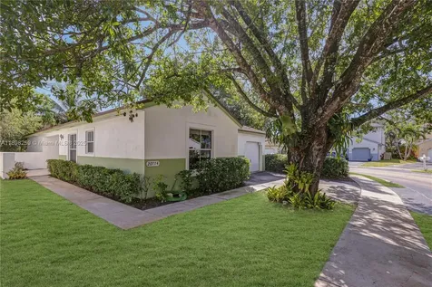 20774 NW 3rd Court Pembroke Pines FL 33029
