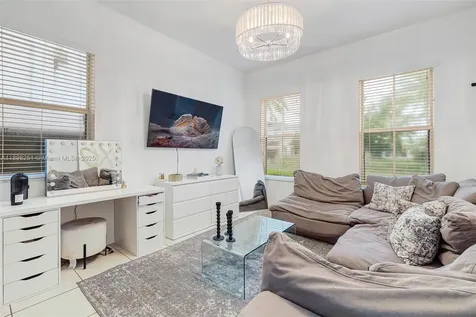 15104 SW 176th Street Miami FL 33187