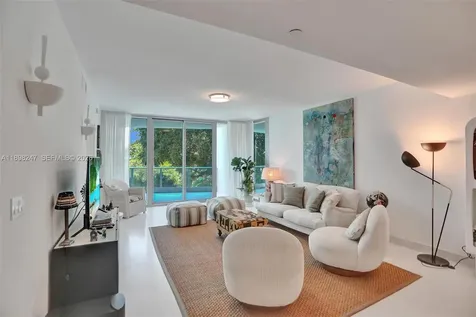 2627 S Bayshore Drive Coconut Grove FL 33133