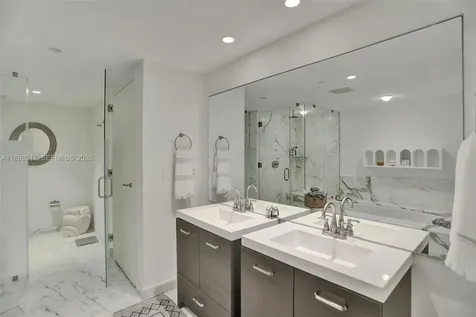 2627 S Bayshore Drive Coconut Grove FL 33133