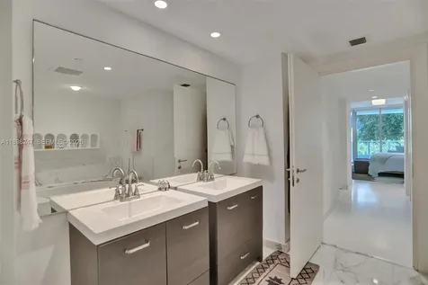 2627 S Bayshore Drive Coconut Grove FL 33133