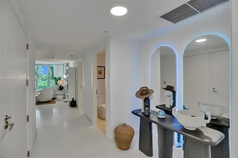2627 S Bayshore Drive Coconut Grove FL 33133