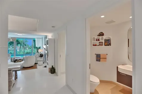 2627 S Bayshore Drive Coconut Grove FL 33133