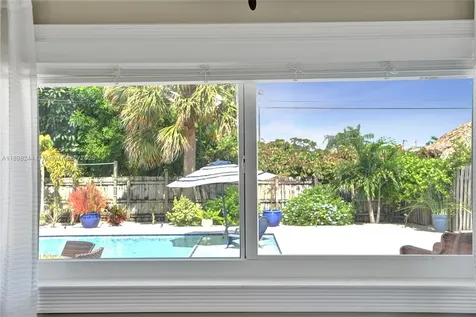 351 NE 43rd Street Oakland Park FL 33334