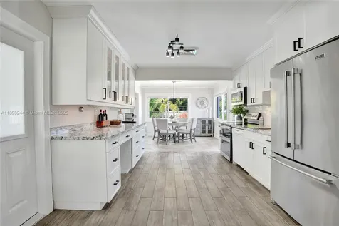 351 NE 43rd Street Oakland Park FL 33334